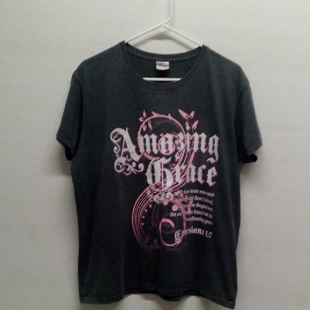 Gildan Dark Gray Amazing Grace Verse Graphic Tee Shirt